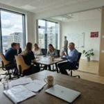 02 typical norwegian business office suitable legal economic or - Hvordan velge riktig prosjektstyringsverktøy for ditt team (sjekkliste)