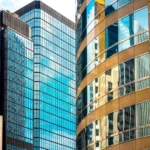 Modern office building detail glass surface 2026 01 11 09 10 55 utc - Trinn-for-trinn: Slik outsourcer du lønn i Norge (GDPR, A-ordningen, I...