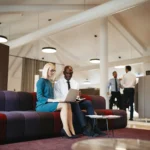 Two diverse office colleagues working online toget 2026 01 05 00 58 09 utc - Komplett guide: Alle støtteordninger fra Innovasjon Norge (tils...